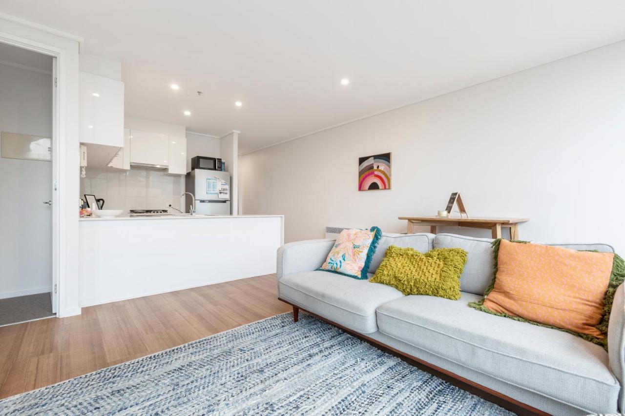 ☆Of Southbank☆Light Filled Apartment☆Huge Private Terrace With City Views☆Parking☆Pool☆Gym☆Wifi Melbourne Buitenkant foto