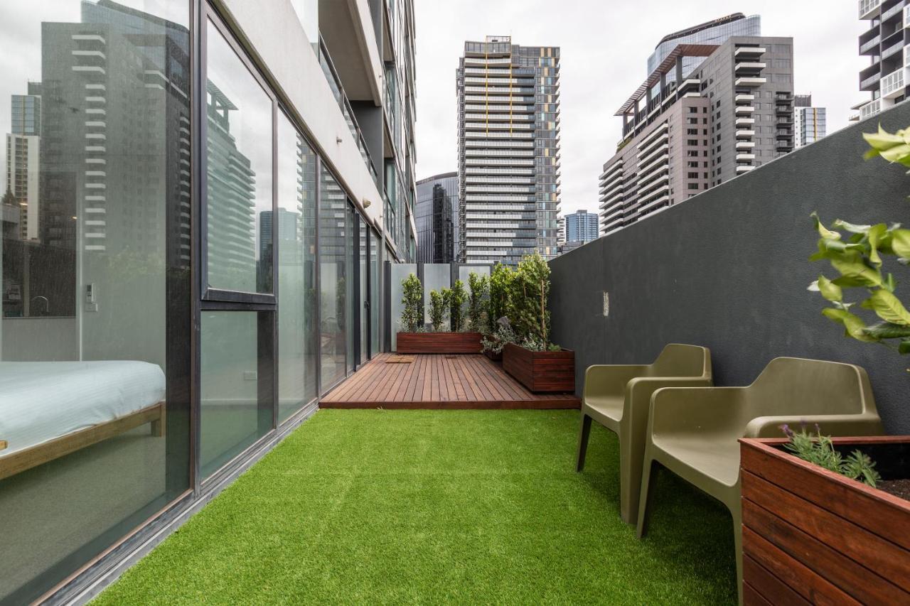 ☆Of Southbank☆Light Filled Apartment☆Huge Private Terrace With City Views☆Parking☆Pool☆Gym☆Wifi Melbourne Buitenkant foto