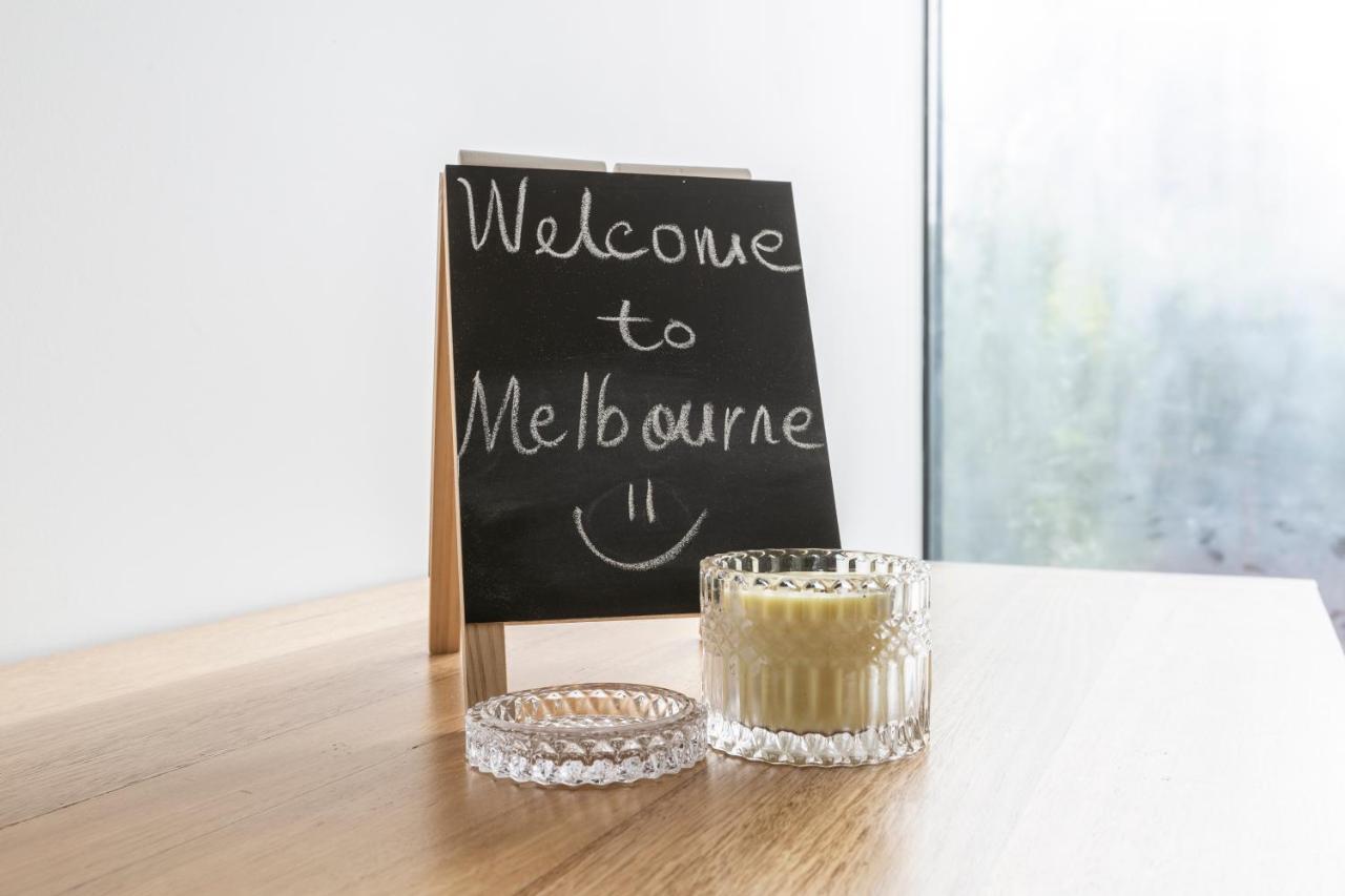 ☆Of Southbank☆Light Filled Apartment☆Huge Private Terrace With City Views☆Parking☆Pool☆Gym☆Wifi Melbourne Buitenkant foto