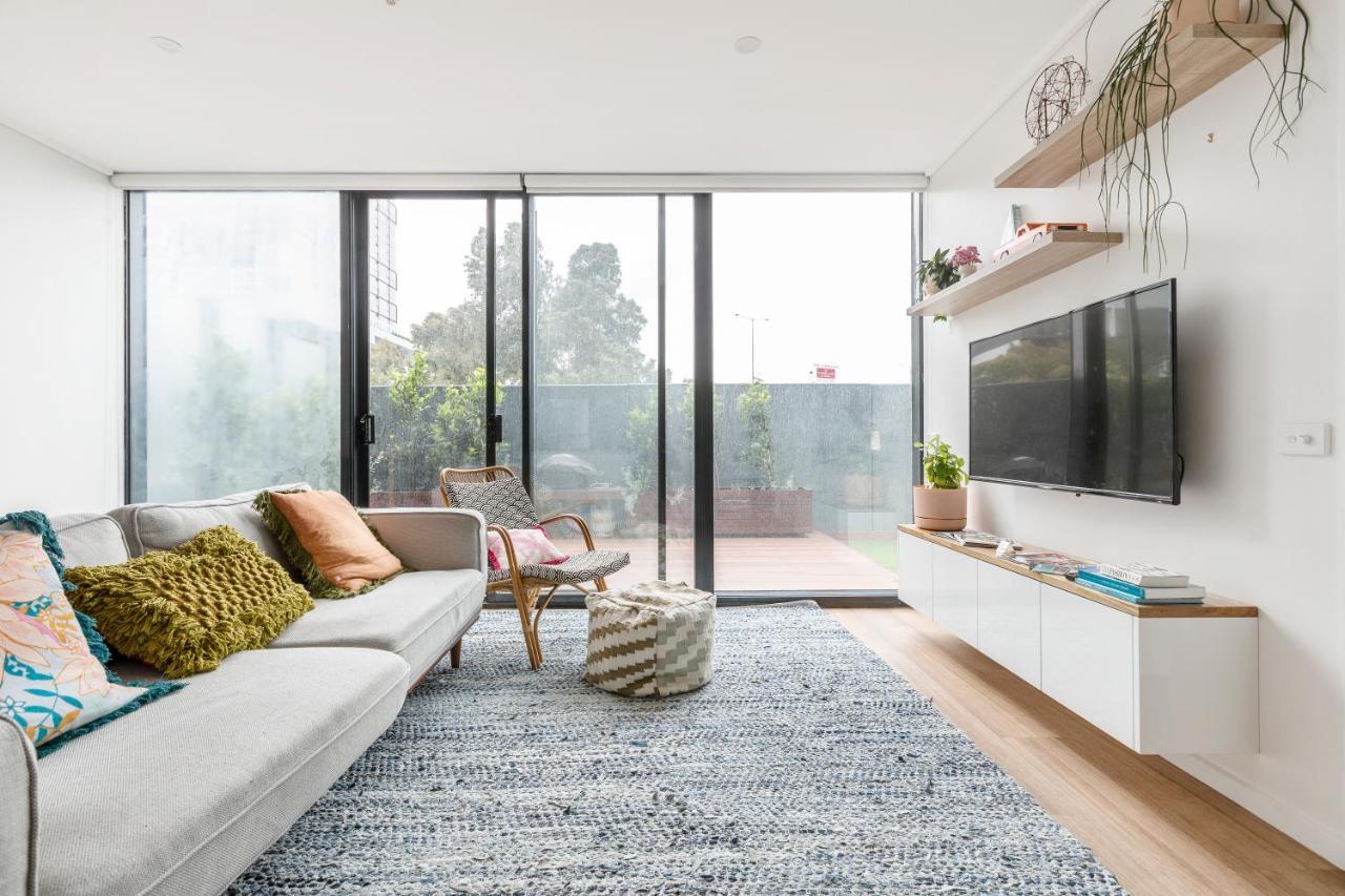 ☆Of Southbank☆Light Filled Apartment☆Huge Private Terrace With City Views☆Parking☆Pool☆Gym☆Wifi Melbourne Buitenkant foto